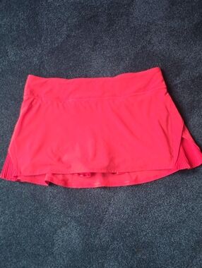 lululemon athletica Coral Pink Active Skort with Pleated Side Panels
